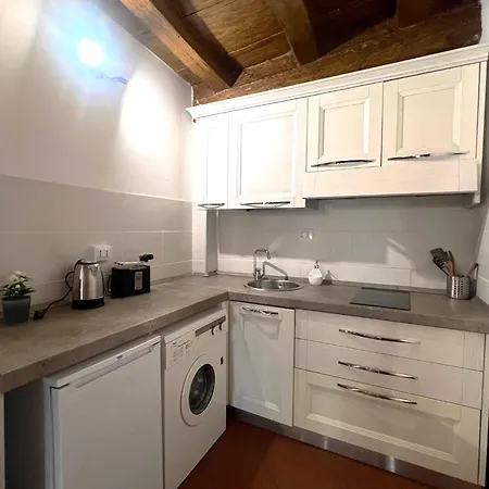 Apartment Wine Aleatico *